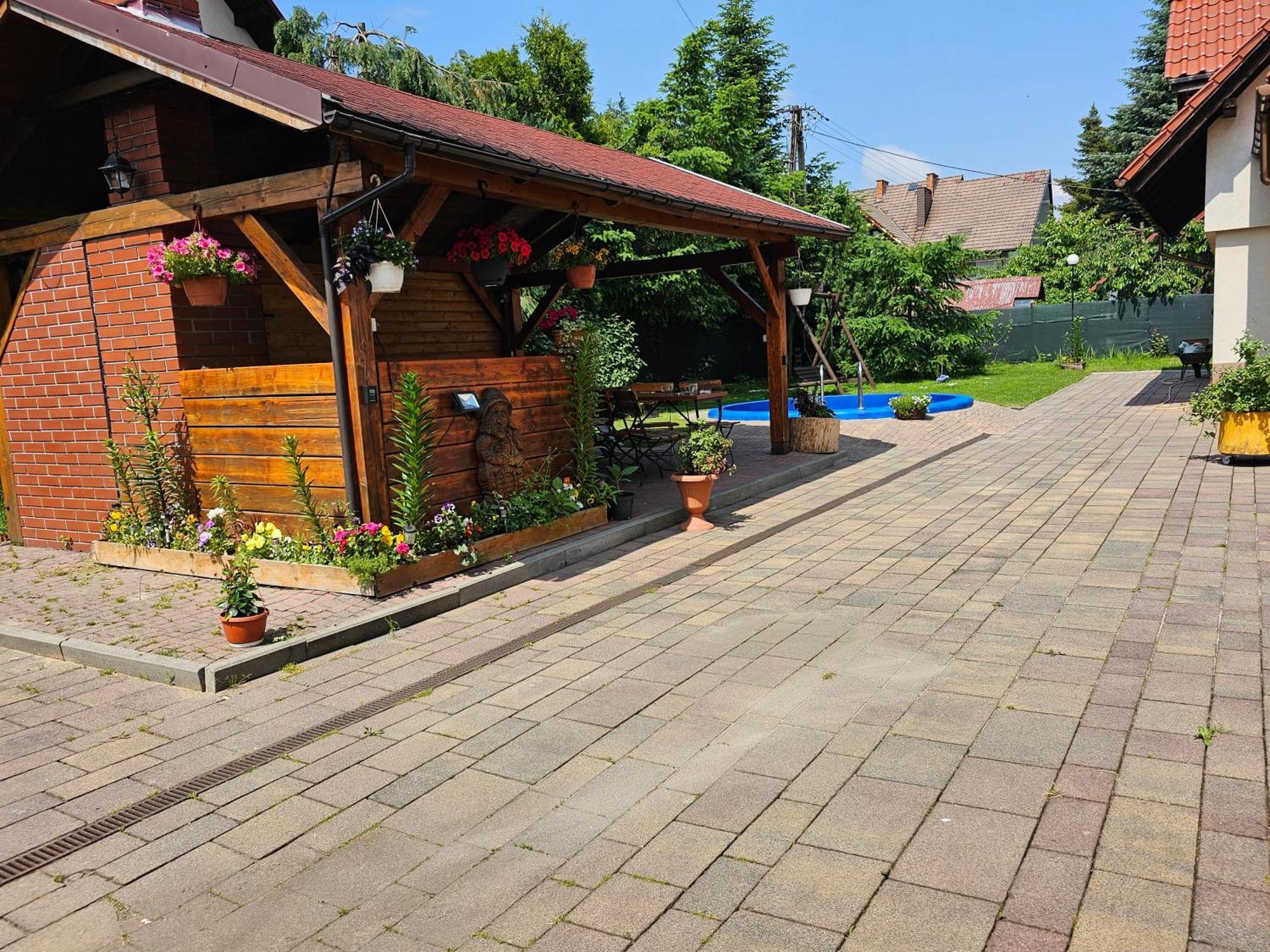 Dom Wypoczynkowy Beskidy Wegierska Gorka Wegierska Górka Exterior foto